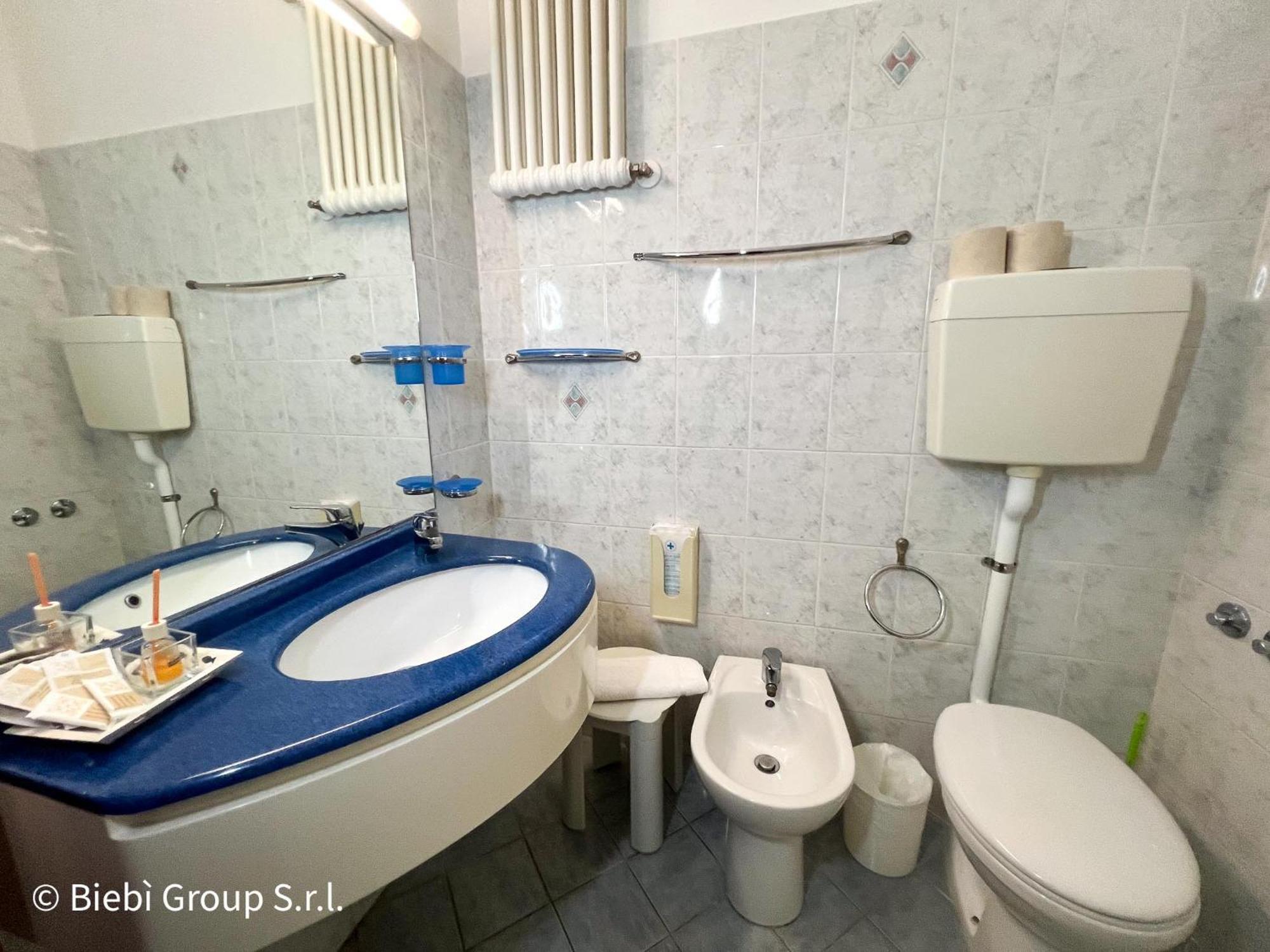Hotel Giorg - Waterpark Included Rimini Luaran gambar