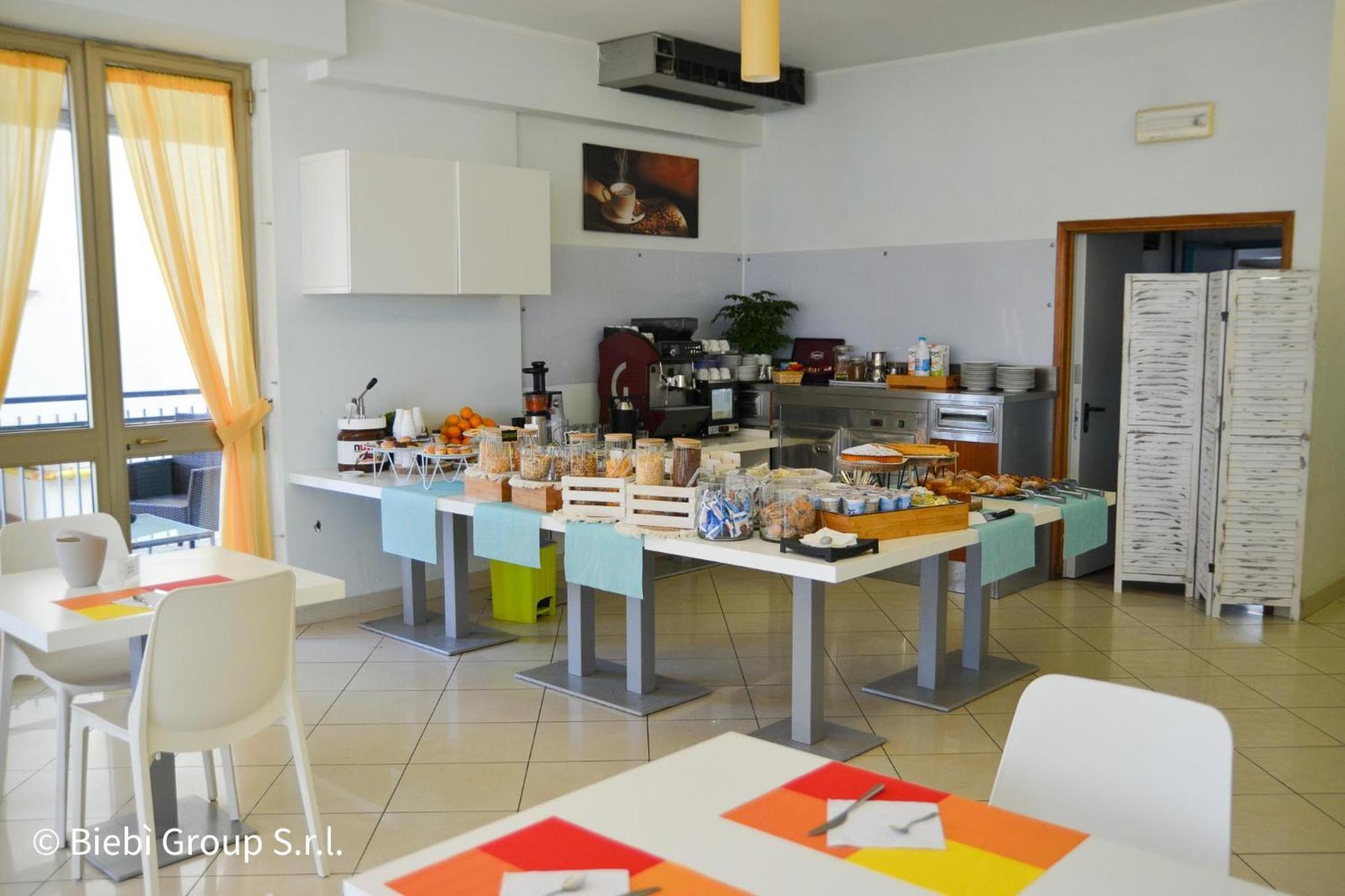 Hotel Giorg - Waterpark Included Rimini Luaran gambar